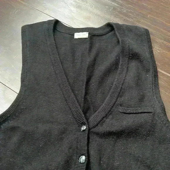 TALULA Babaton | Aritzia black cashmere blend vest with buttons - Picture 6 of 11